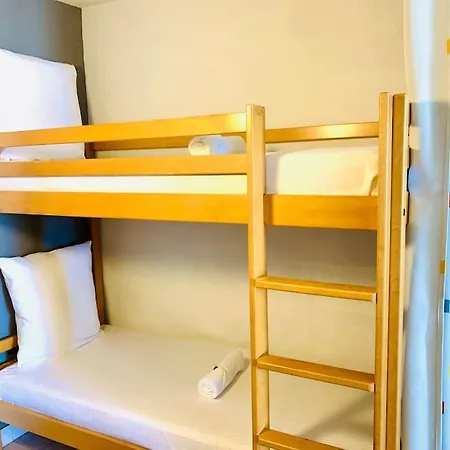 557 Cap Corniche Front De Clim Parking