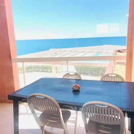 557 Cap Corniche Front De Clim Parking *