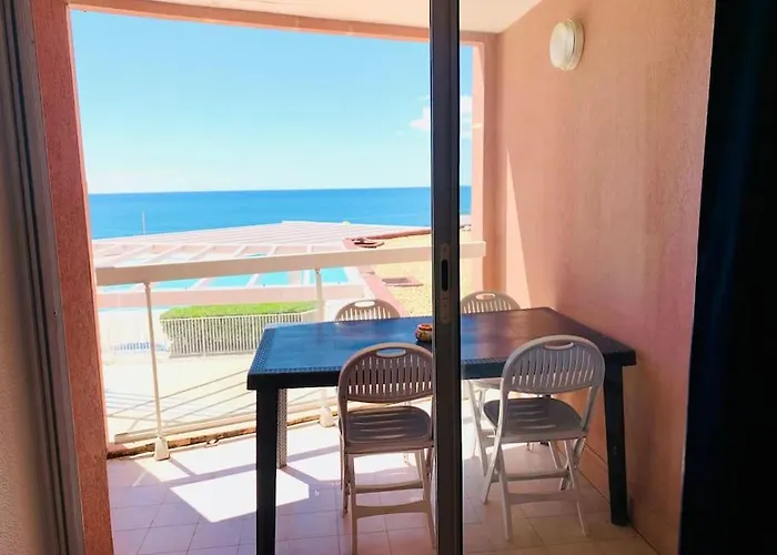 557 Cap Corniche Front De Clim Parking Sète